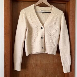 Jessica Simpson cropped off white floral sweater